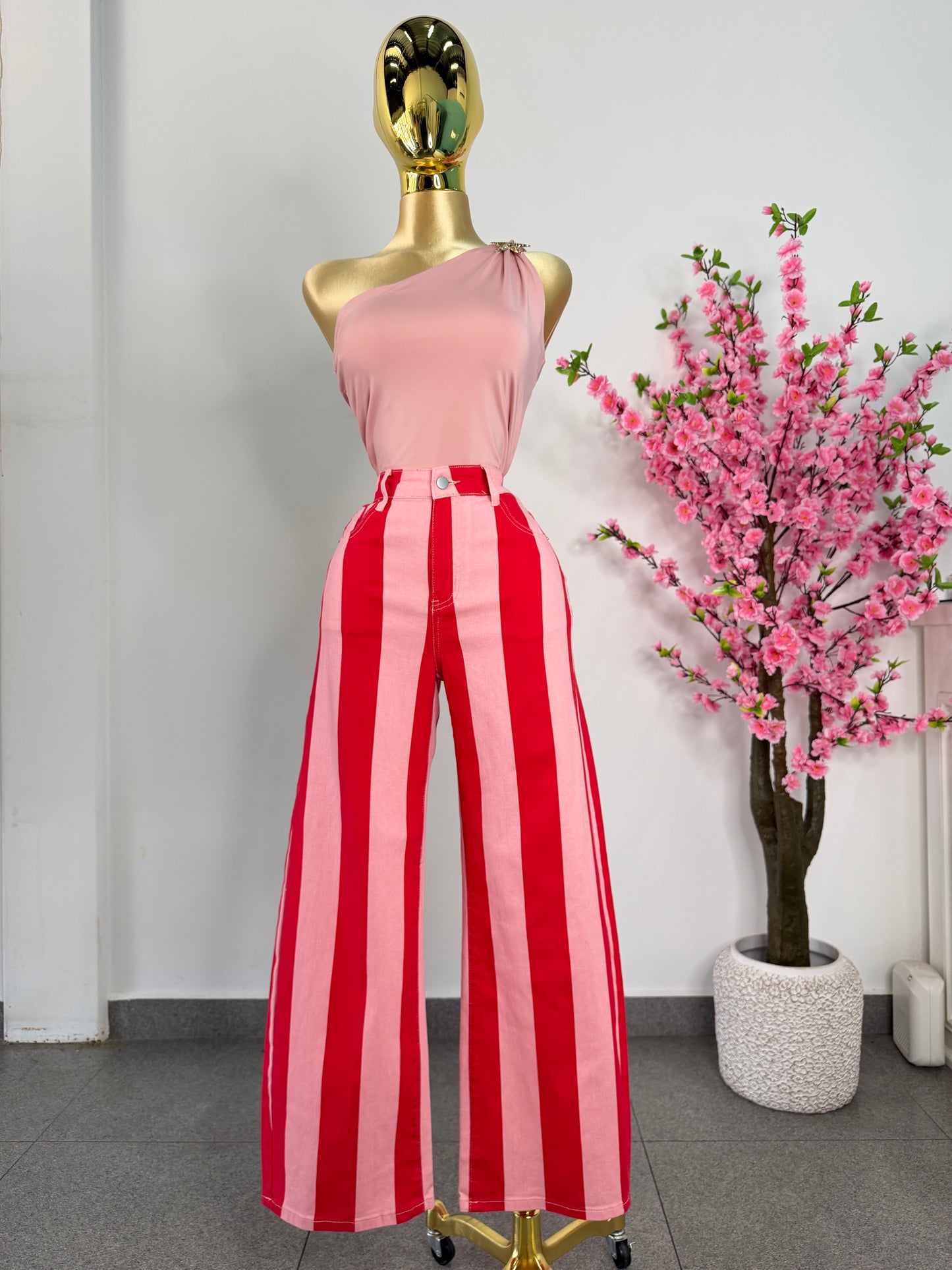 Pantalon rayas rosa y rojo
