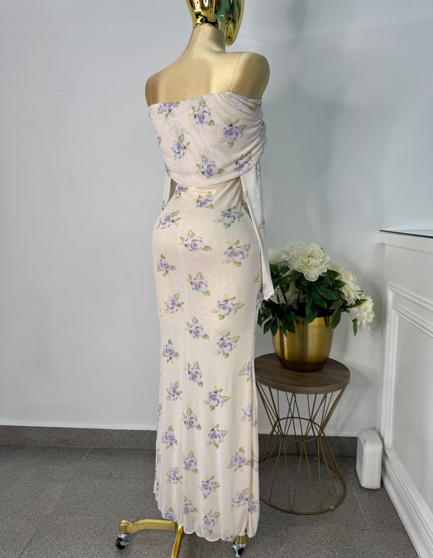 vestido mesh hueso flores azul