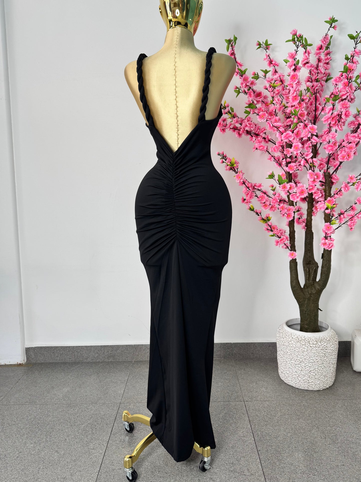 Vestido negro tirantes trenza