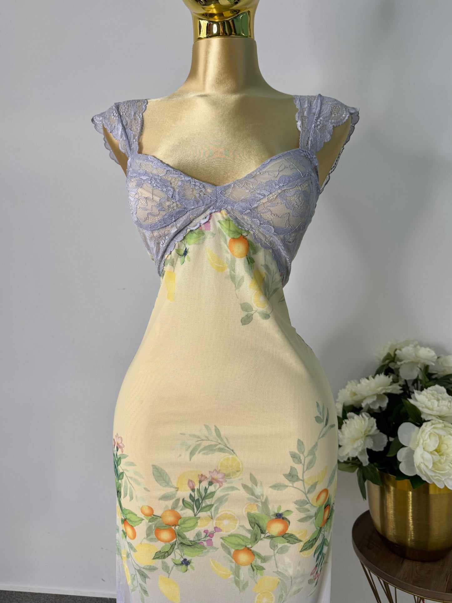 Vestido mesh amarillo y azul