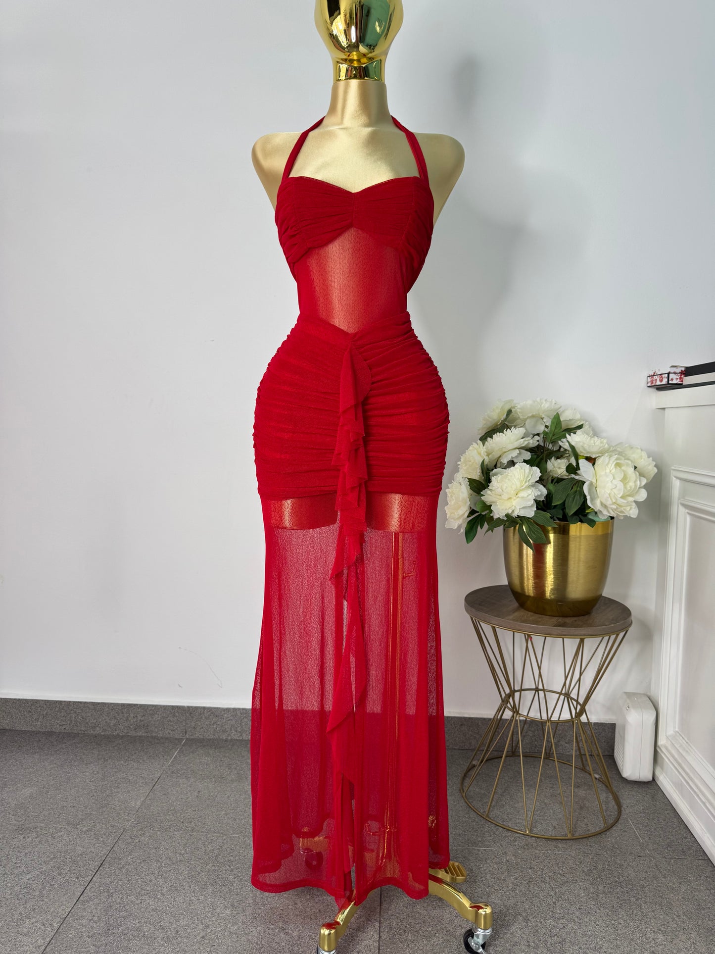 vestido rojo halter mesh