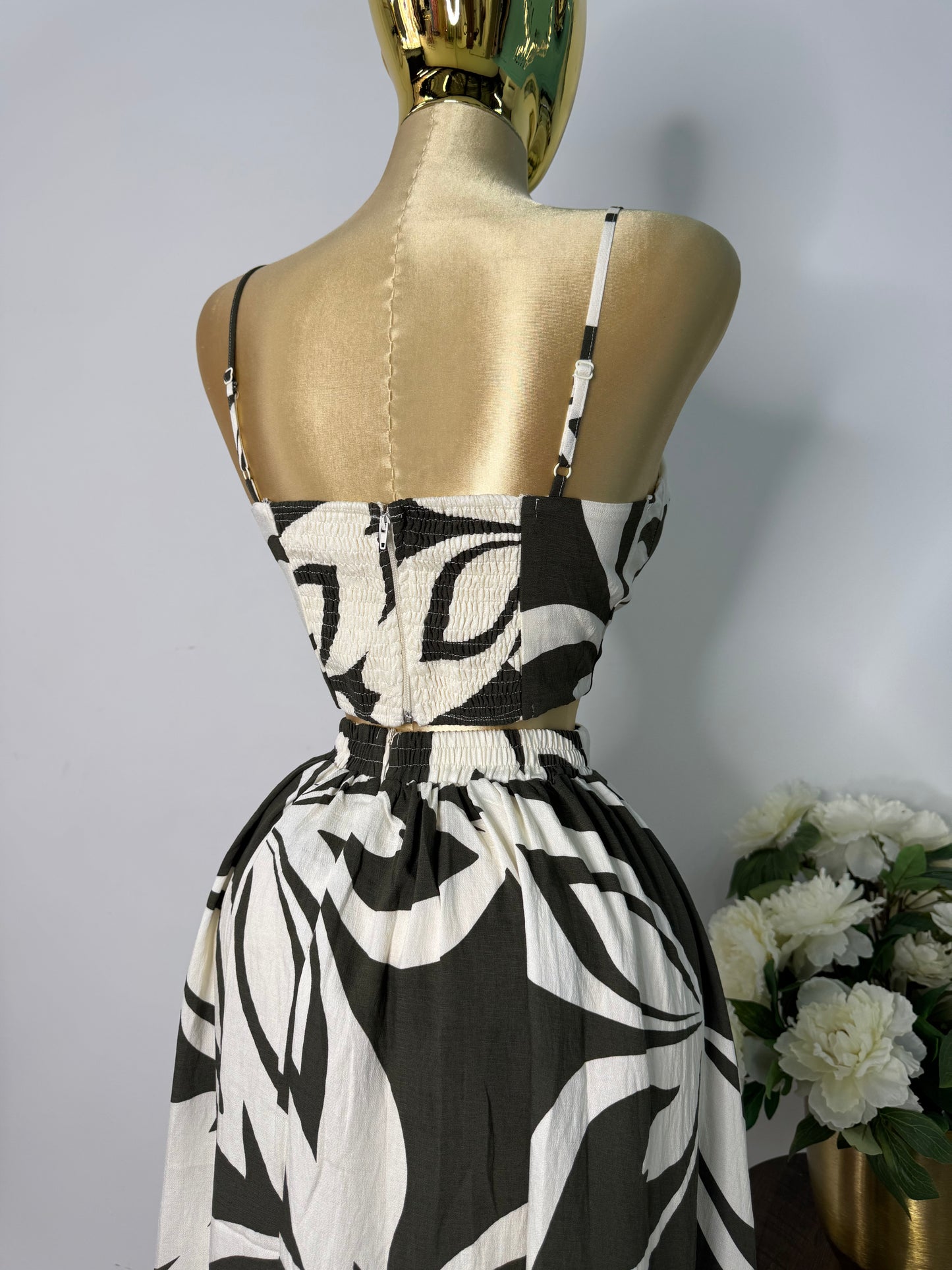 Set de falda verde con beige
