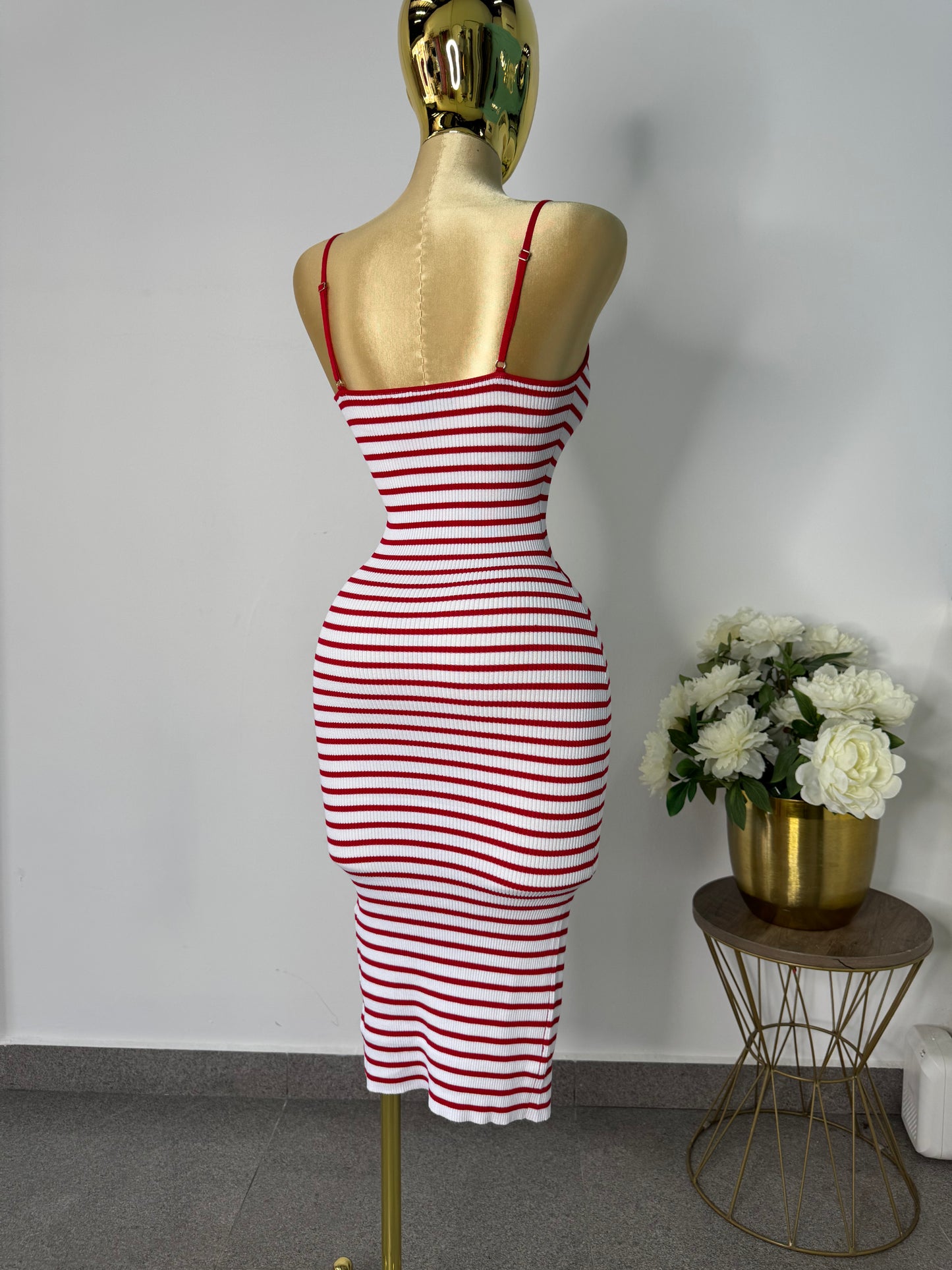 Vestido rayado rojo y blanco
