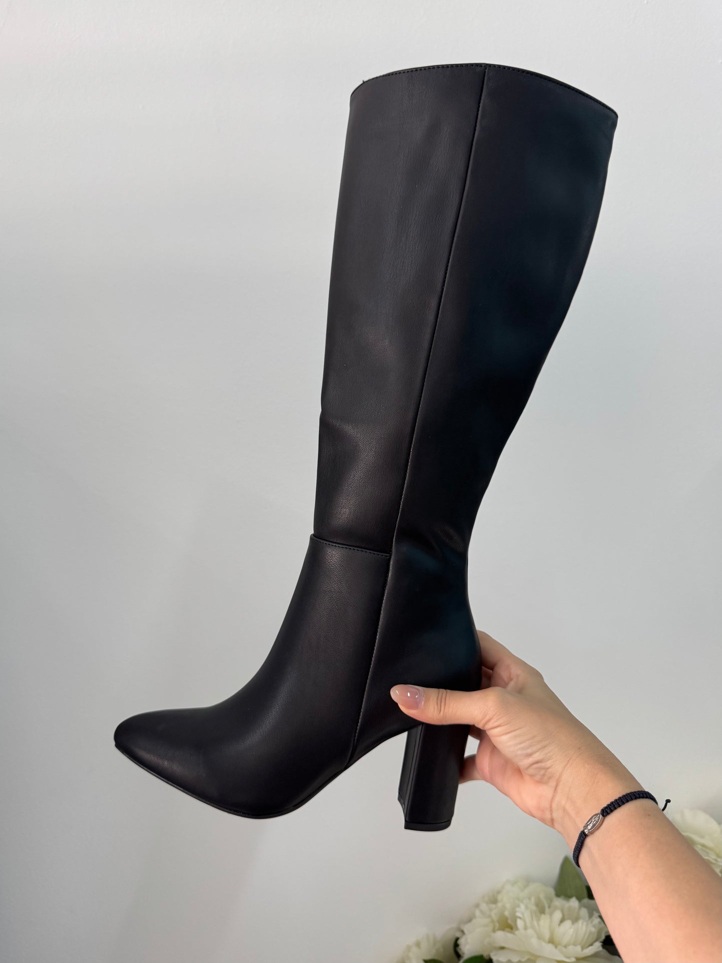 Botas negras piel lisas
