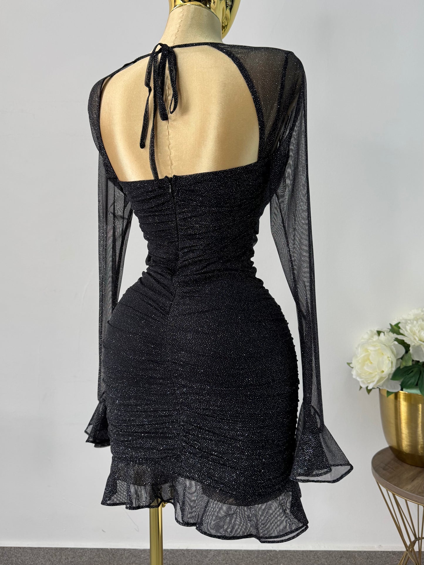 Vestido mesh negro brillos
