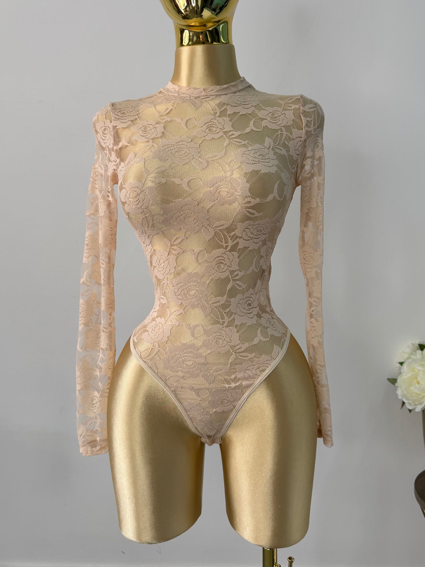 Body beige flores encaje
