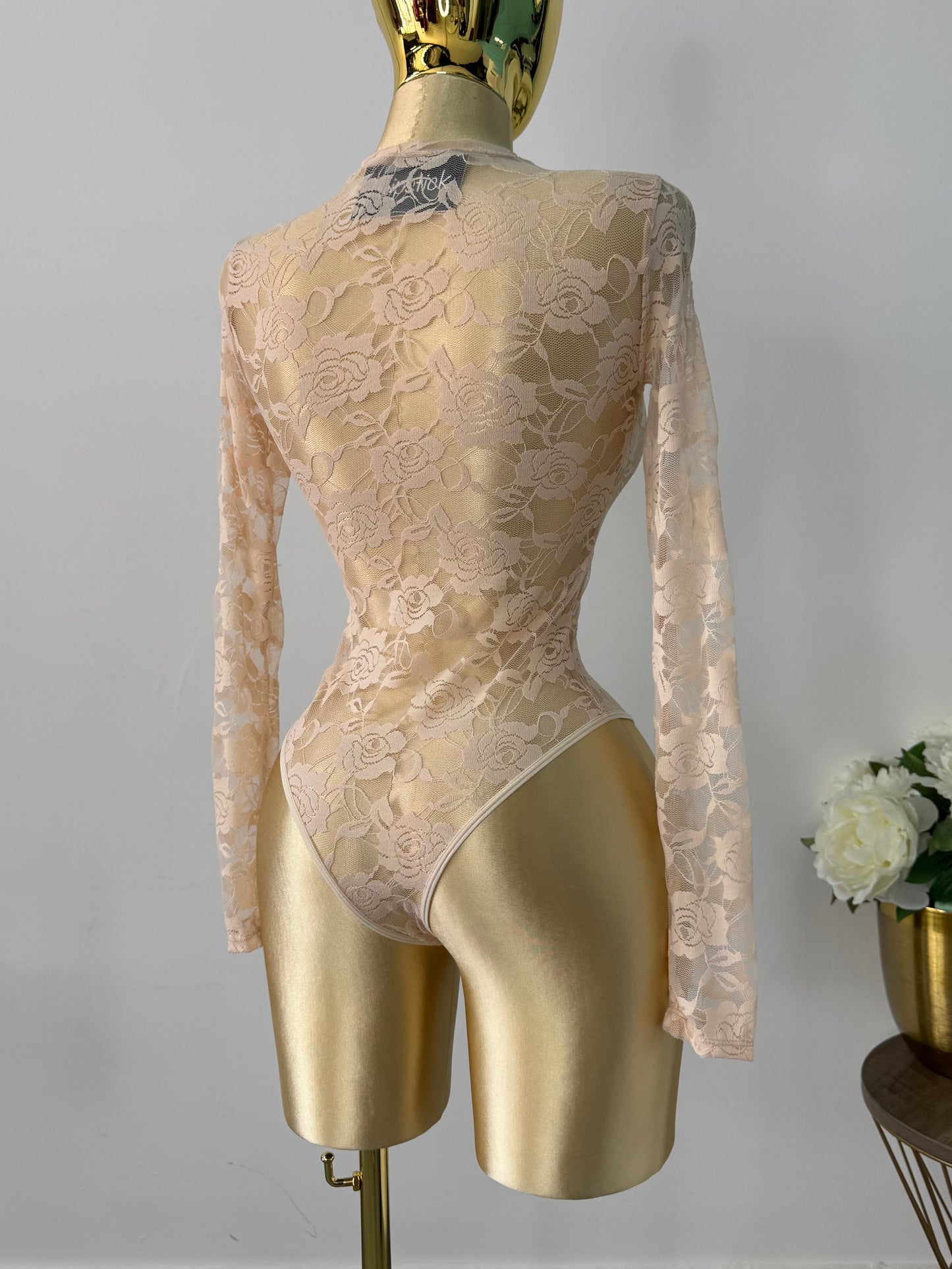 Body beige flores encaje