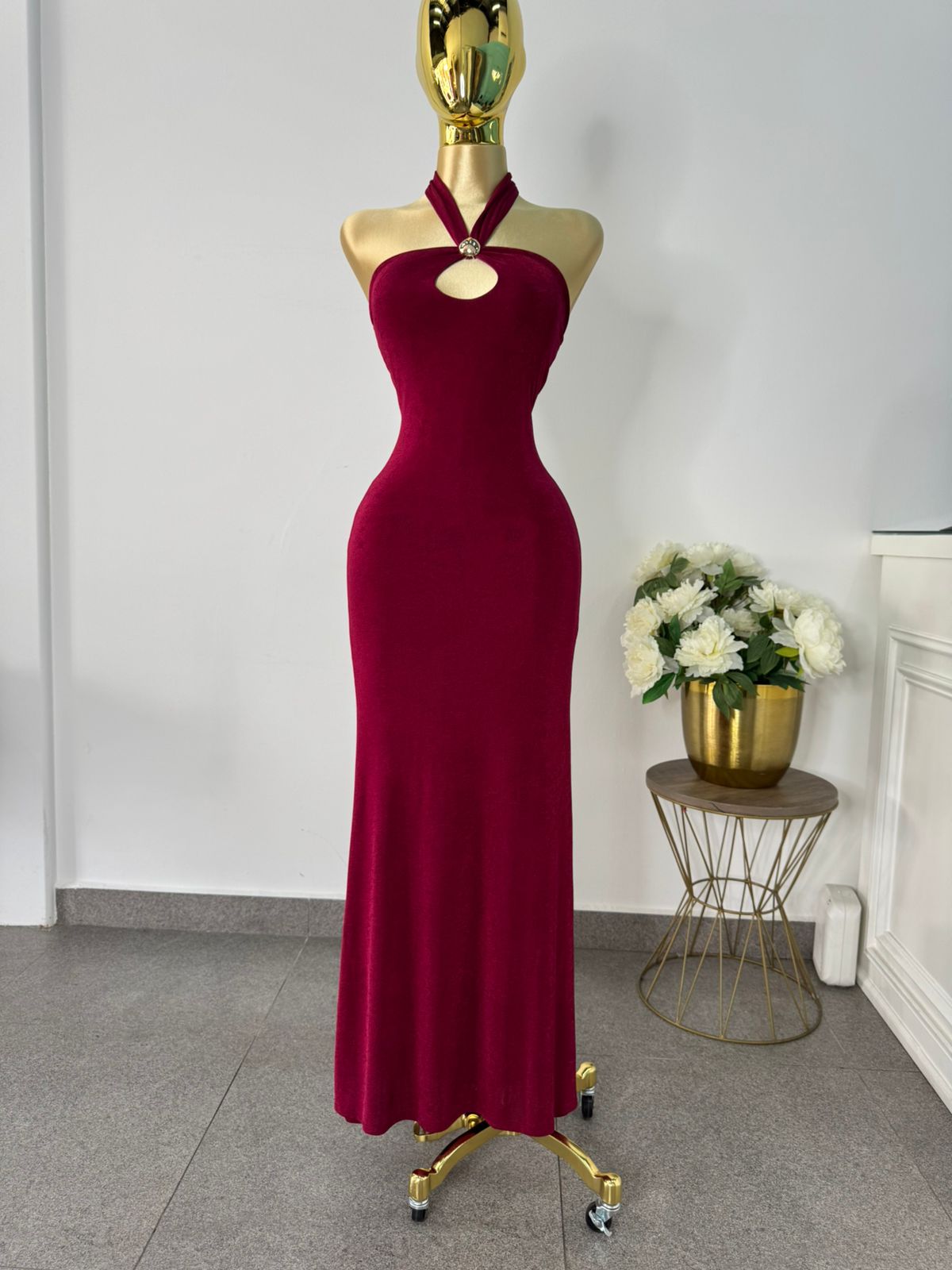 Vestido tinto halter