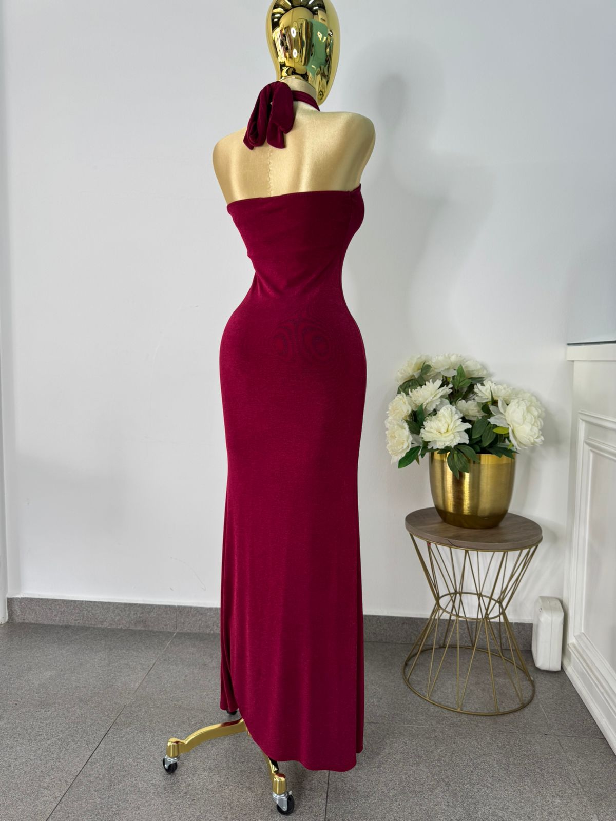 Vestido tinto halter