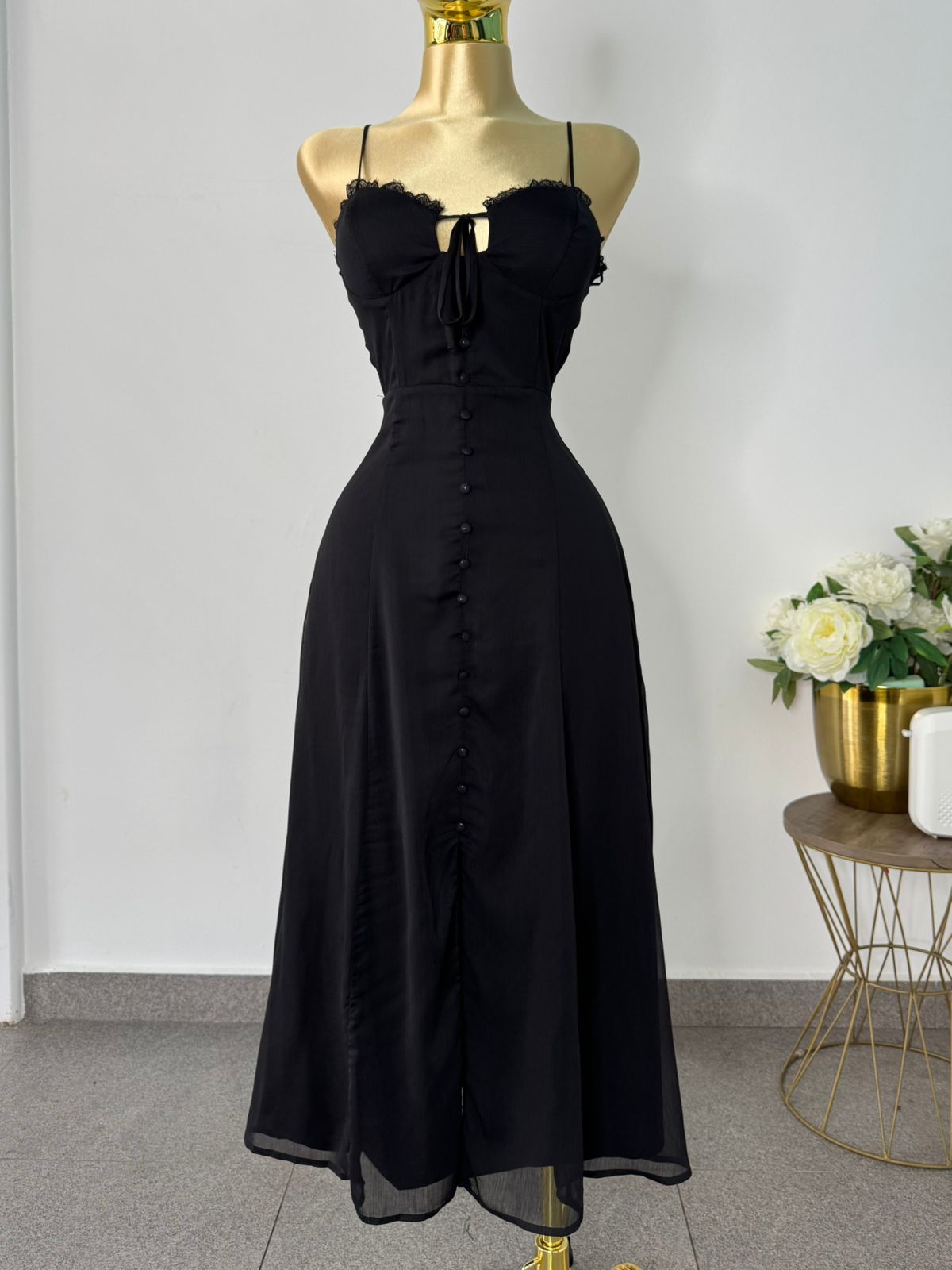 Vestido midi negro