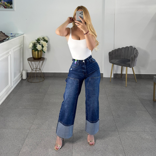 mom jeans vibrant oscuro dobles en tobillo