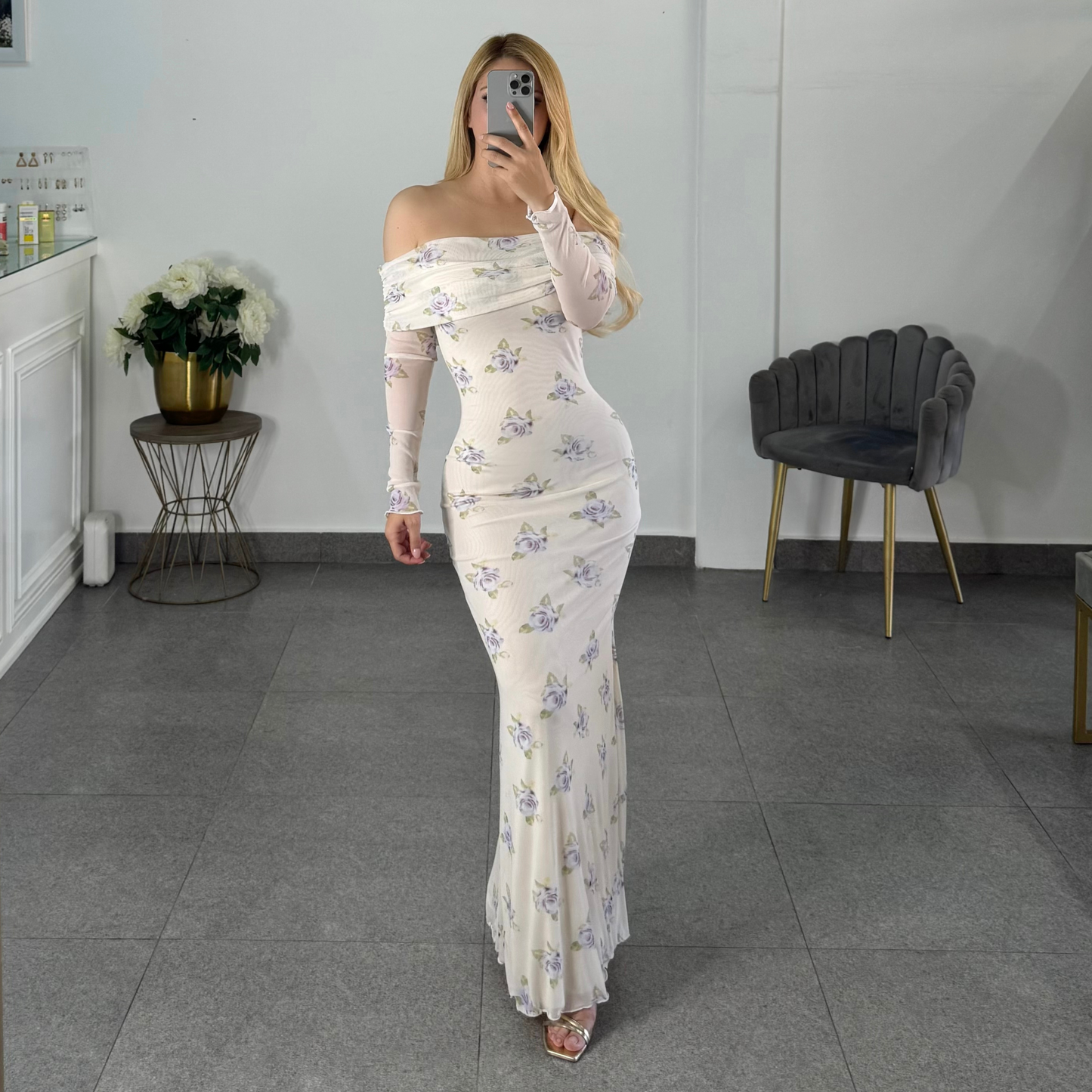 vestido mesh hueso flores azul