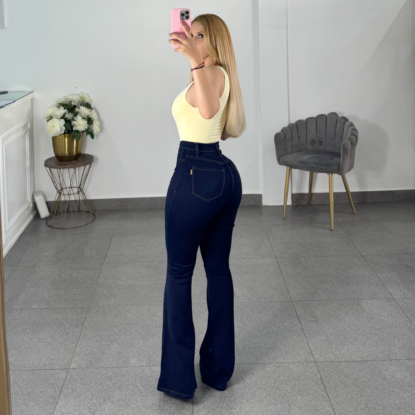 jeans vibrant corte campana mezclilla oscuro