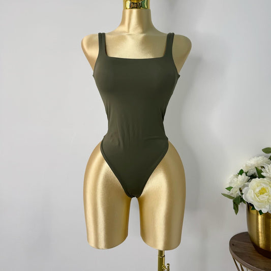 Body verde militar sin costuras