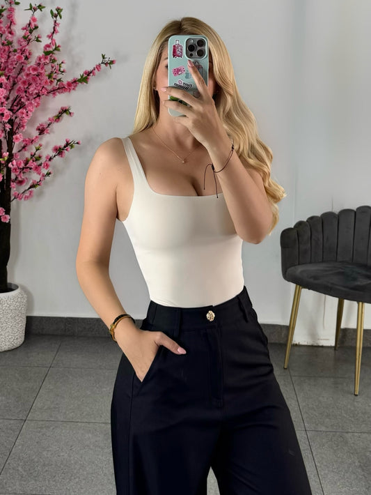 Body beige sin costuras