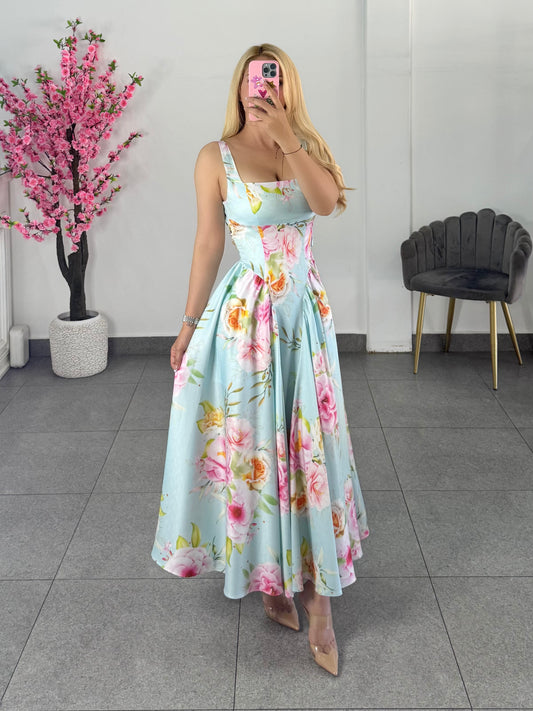 Vestido midi azul floreado