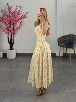 Vestido midi floreado amarillo