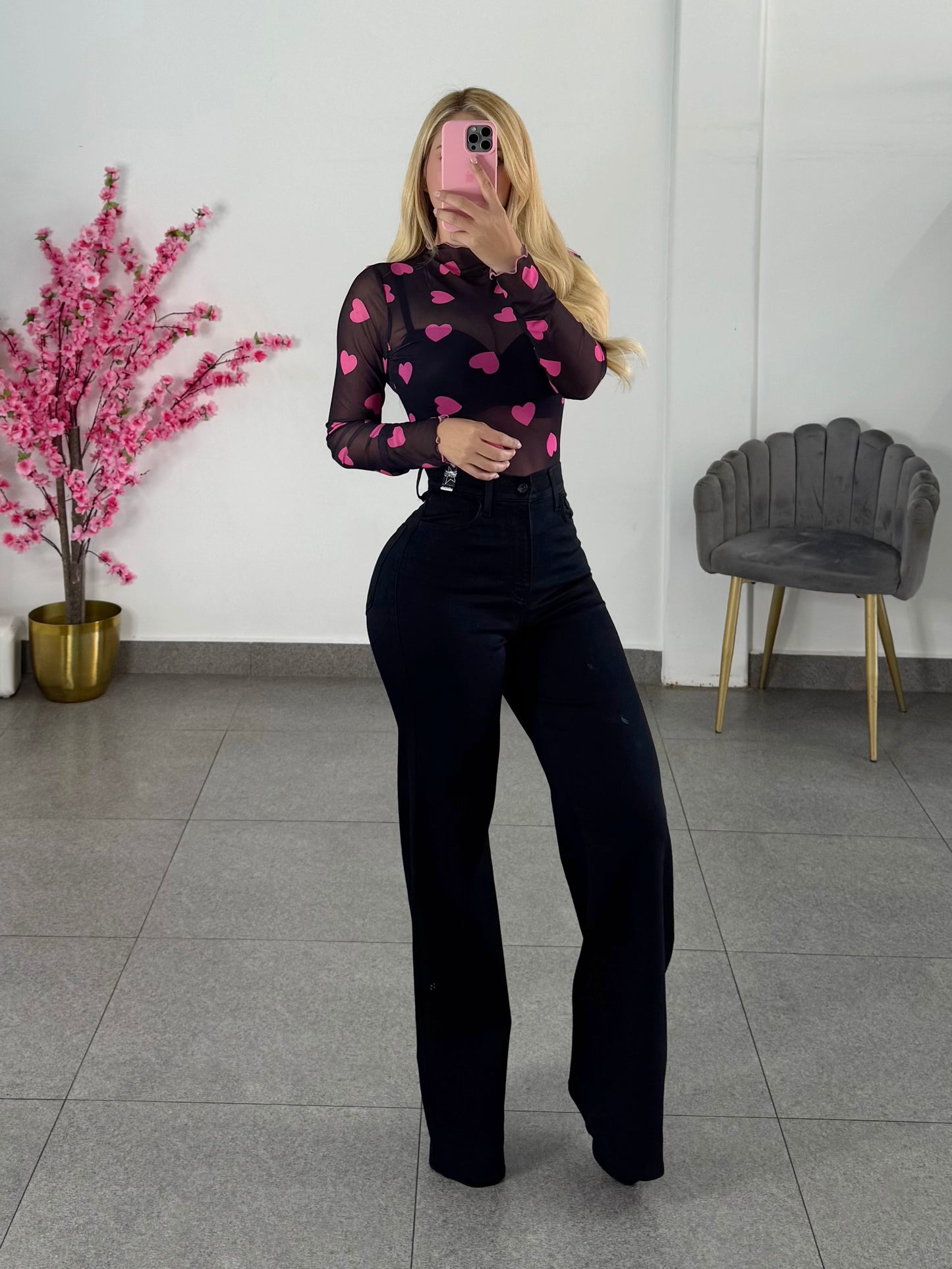 Vibrant corte recto negro