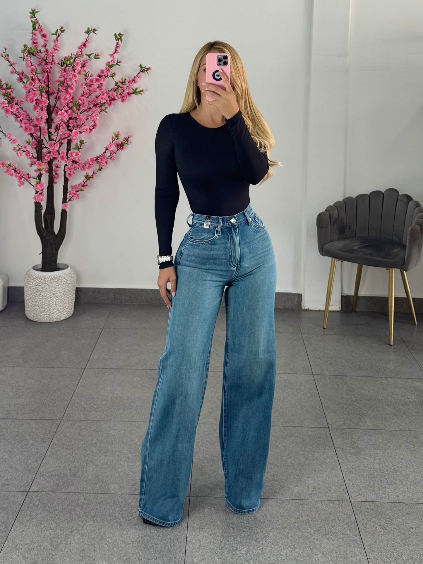 Vibrant recto color esmeralda