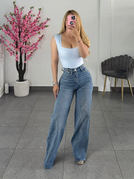 Vibrant corte recto claro