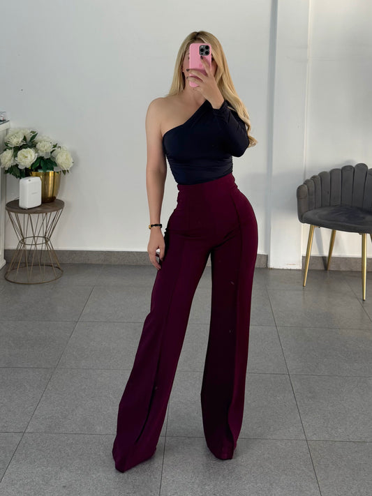 Pantalon corte palazo vino