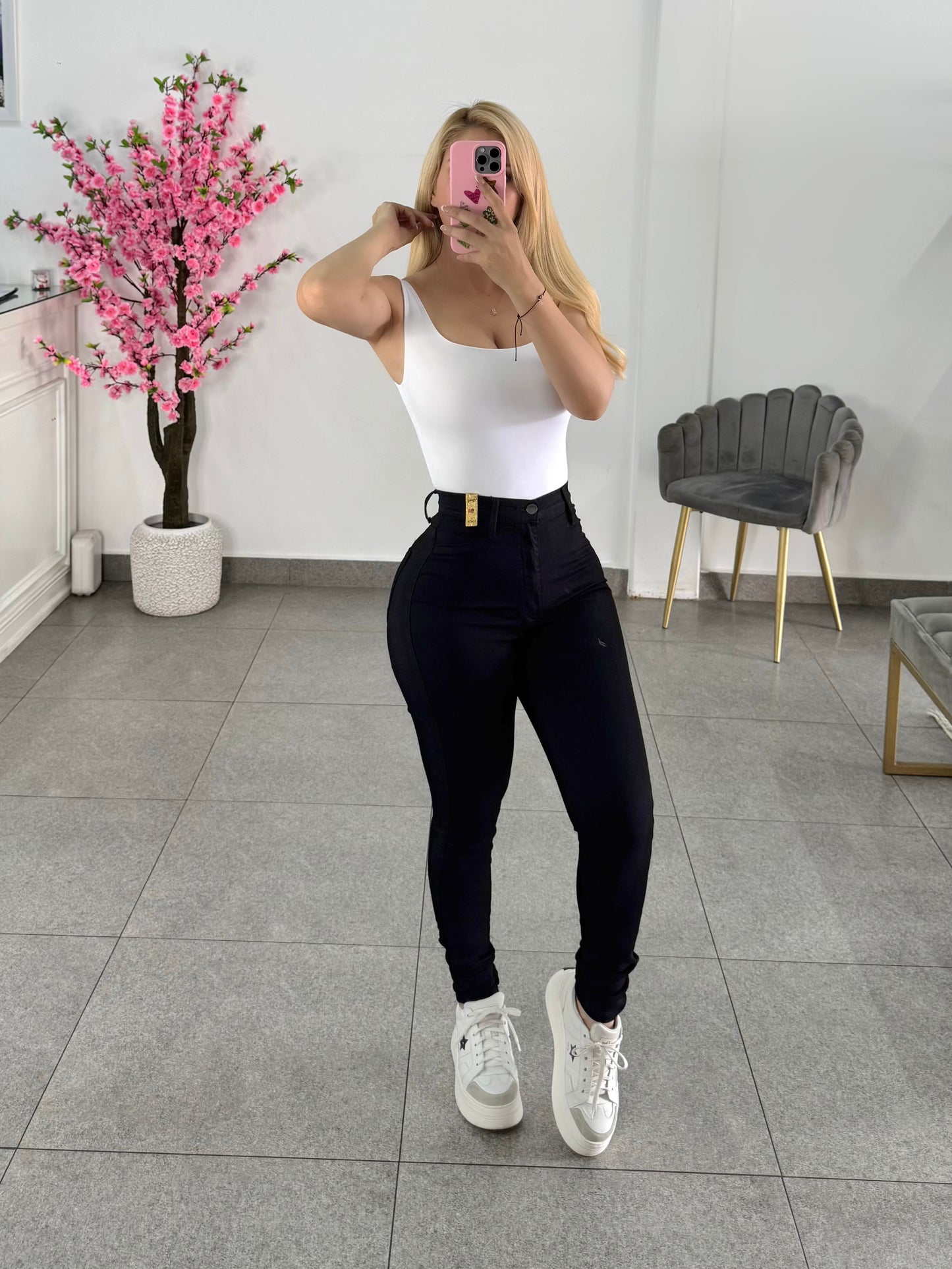 Skinny clásico negro