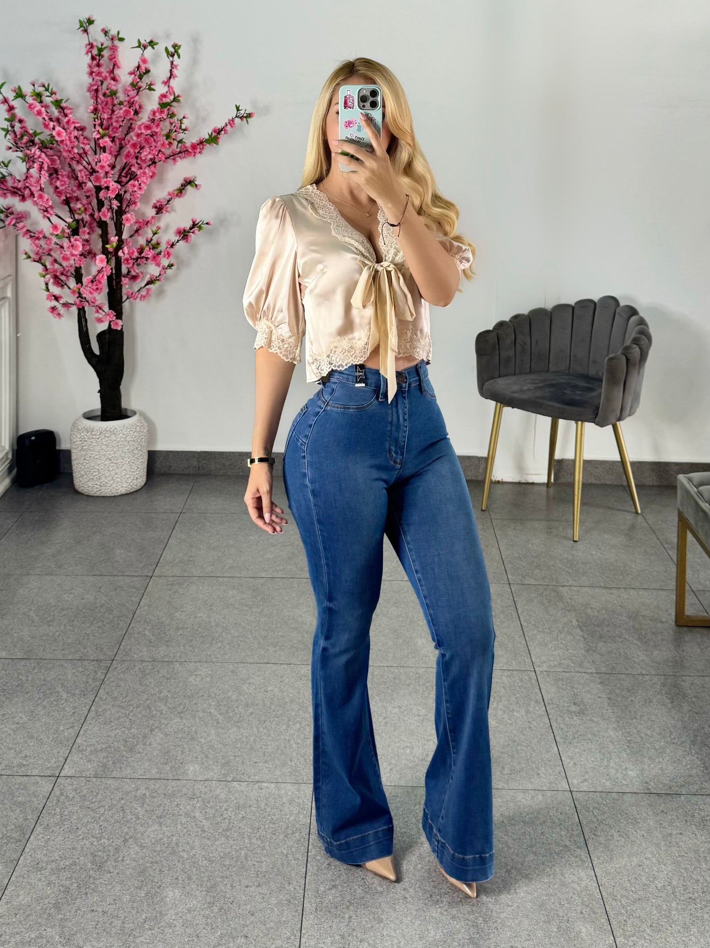 Blusa satin nude