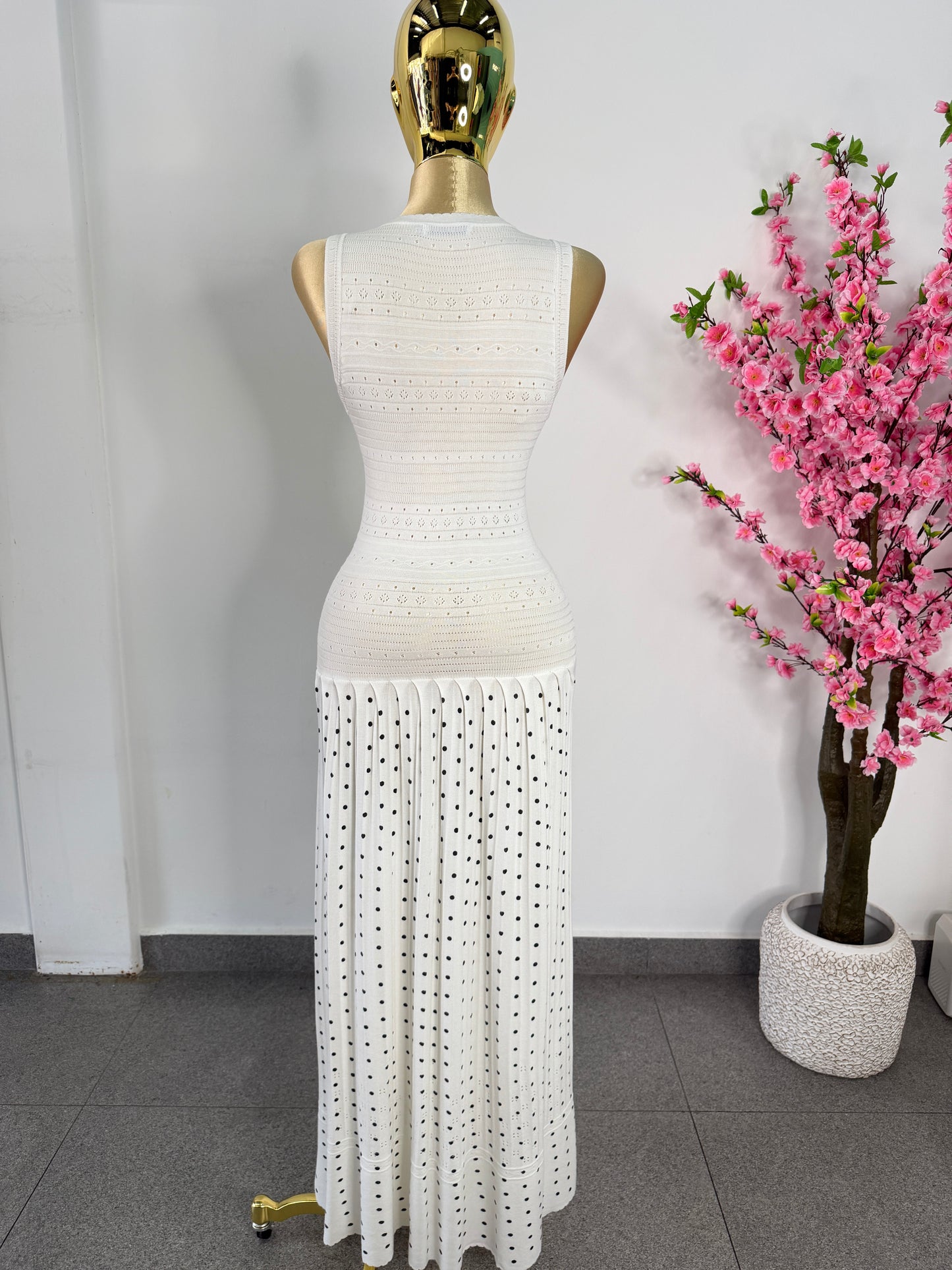 Vestido blanco polka punto