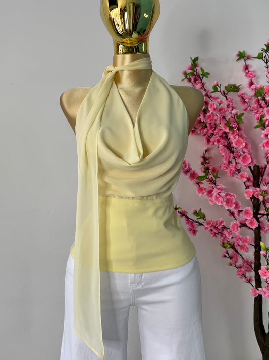 Top amarillo halter