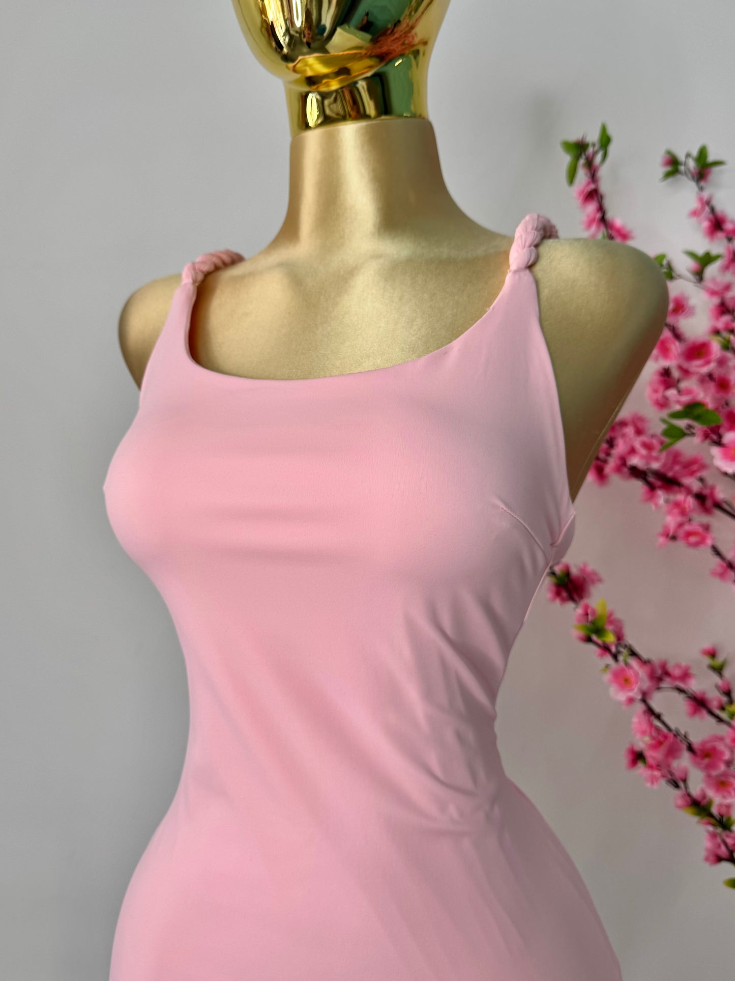 Vestido rosa tirantes trenza