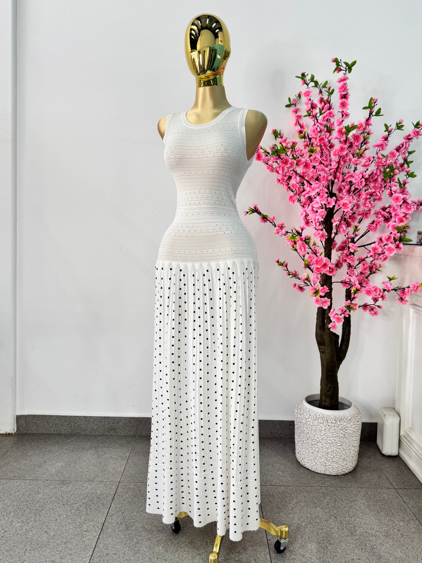 Vestido blanco polka punto
