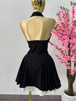 Vestido halter plisado negro
