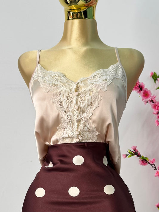 Blusa satinada encaje beige
