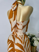 Conjunto marron y beige
