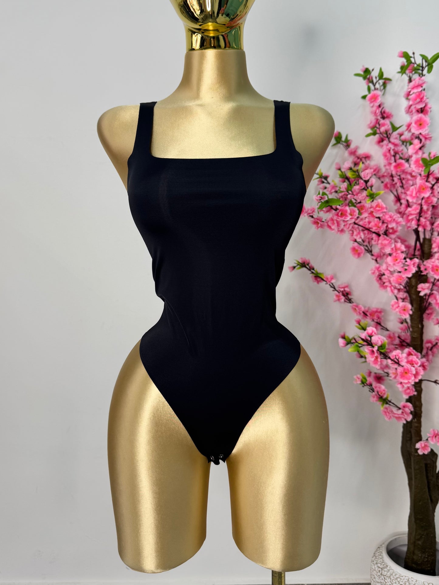 Body negro sin costuras