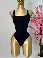 Body negro sin costuras