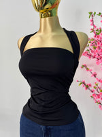 Blusa basica negra  escote cuadrado