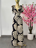 jumpsuit negro con beige