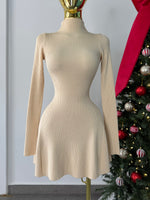 Vestido beige punto volado