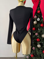 Body libra manga larga negra cuello v