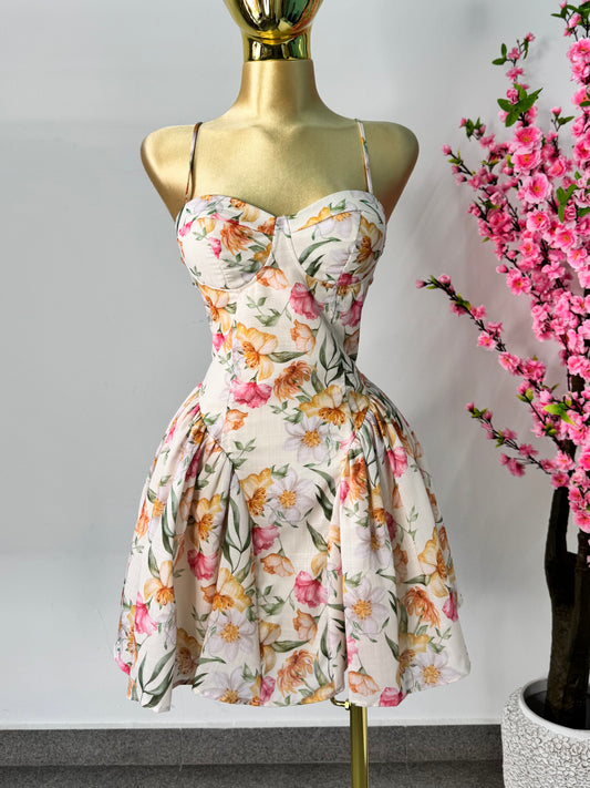 Vestido corto floreado tonos naranja