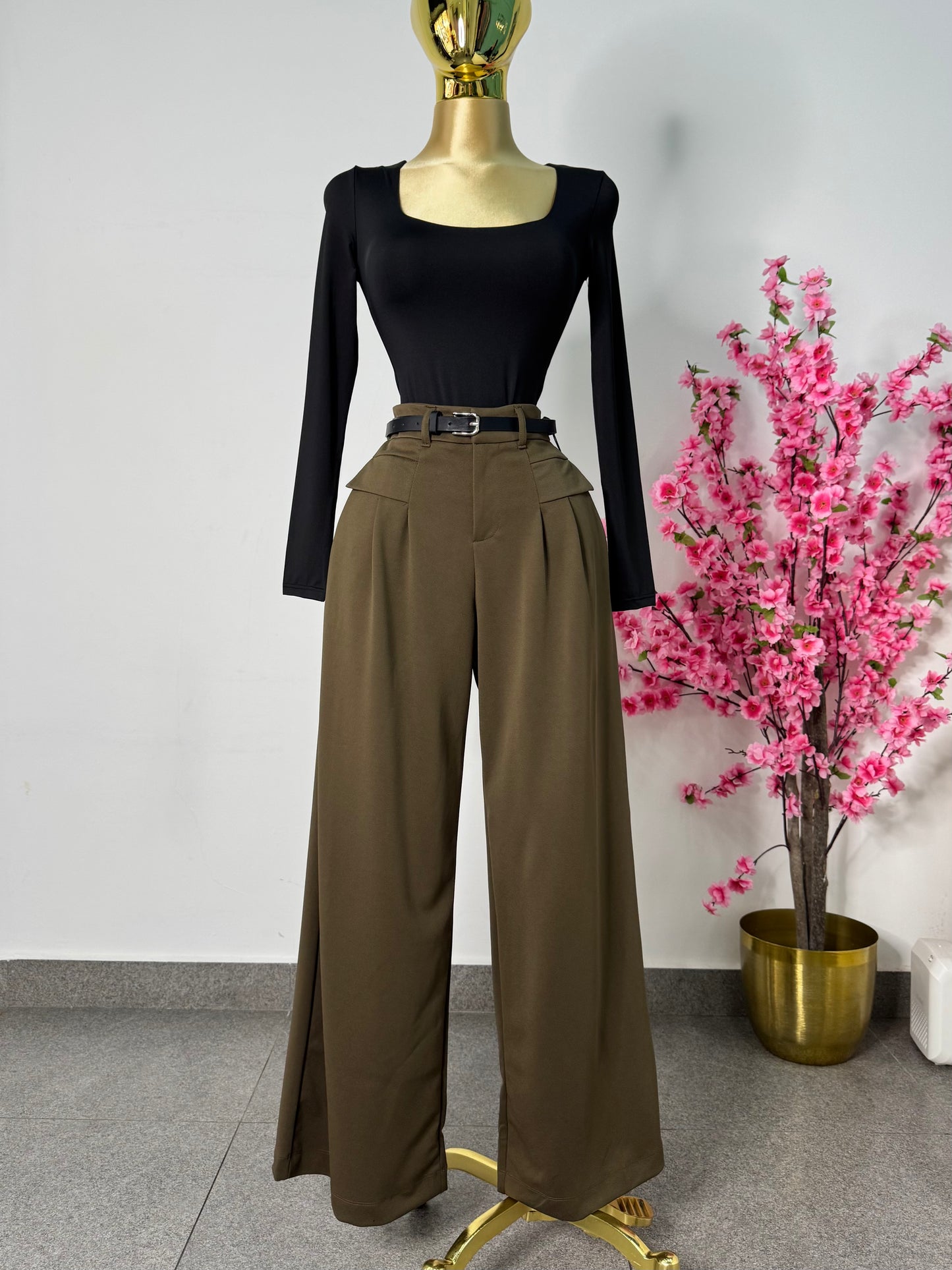 Pantalon vestir verde olivo