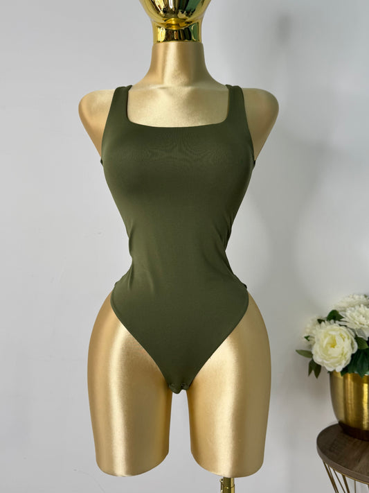 Body doble licra tirantes verde militar