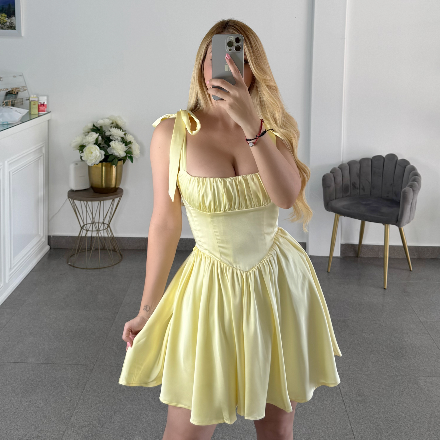 Vestido Amarillo Satin