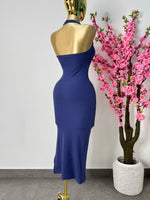 Vestido midi azul cuello halter