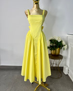 vestido midi amarillo