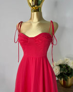 Vestido rojo volado largo