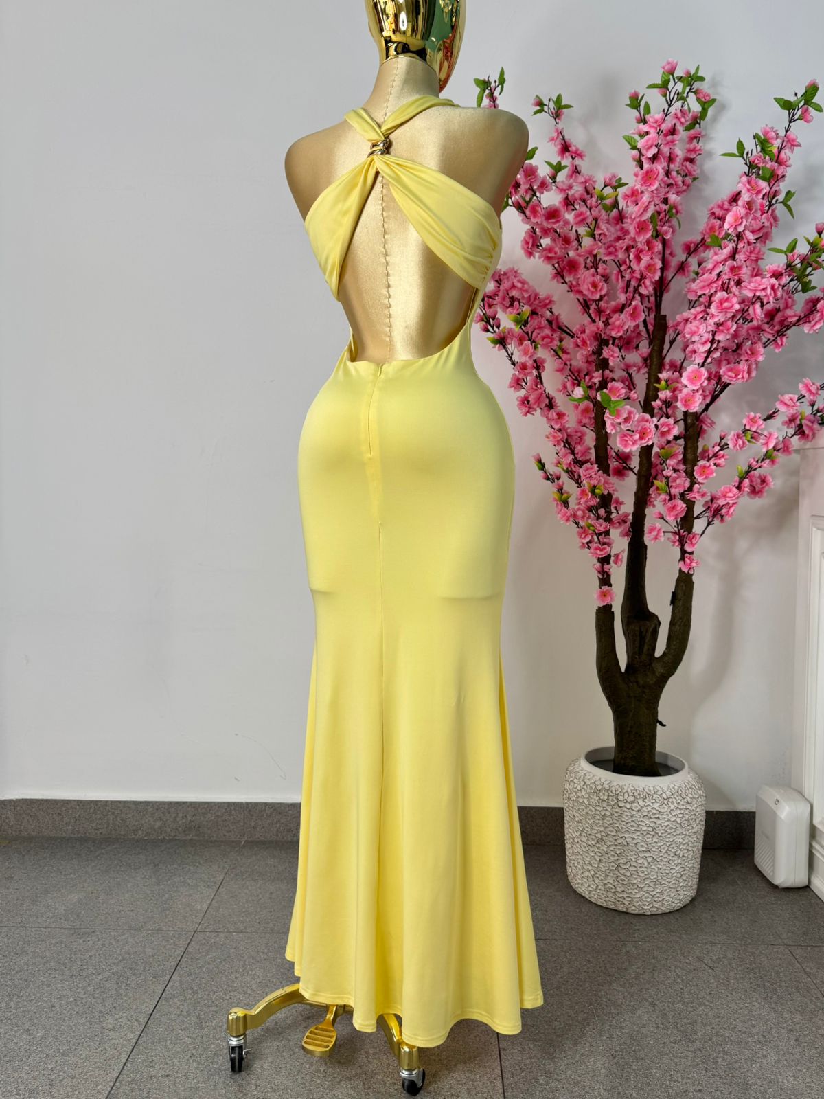 Vestido amarillo licra
