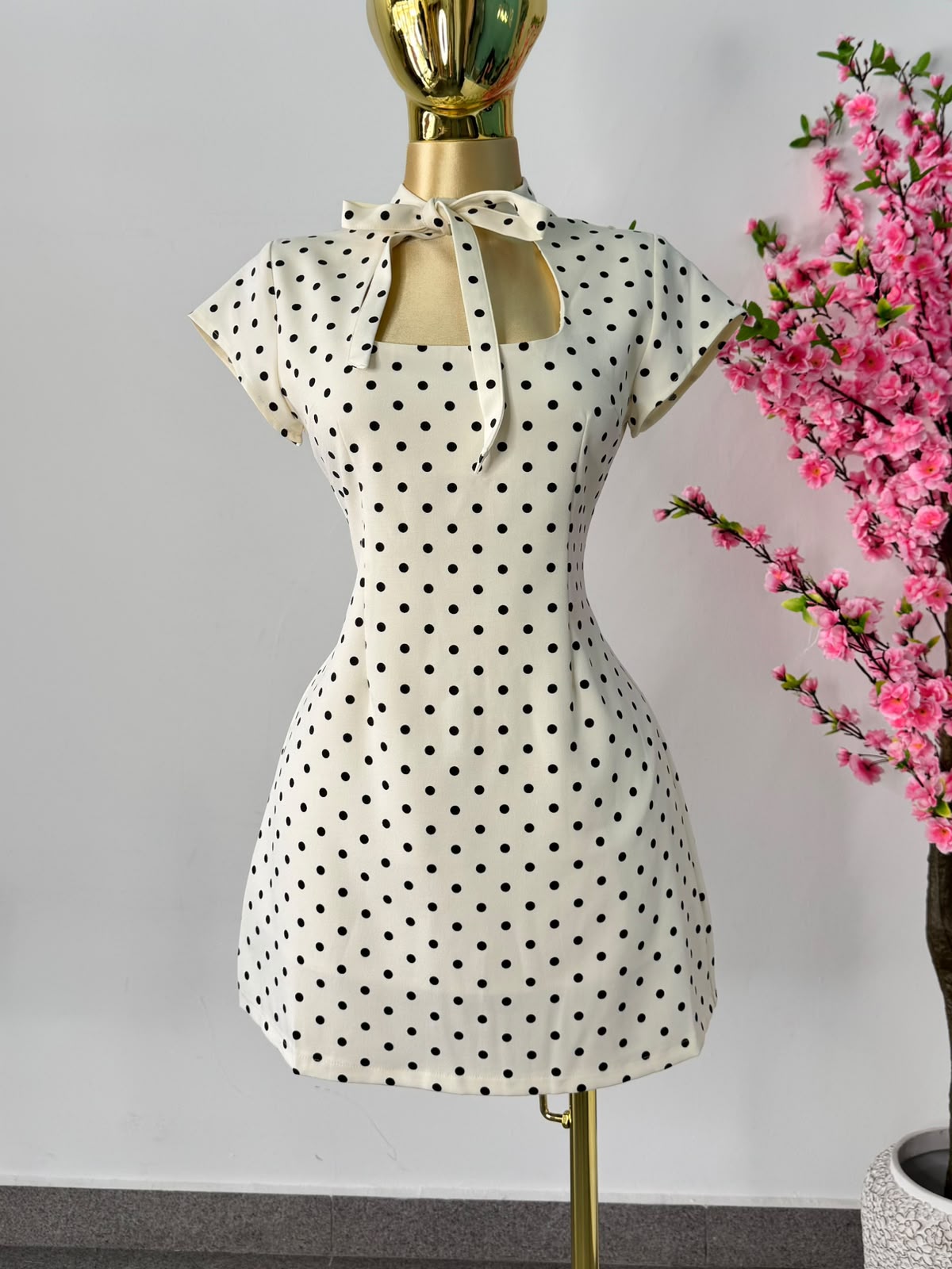 Vestido corto  polka dots