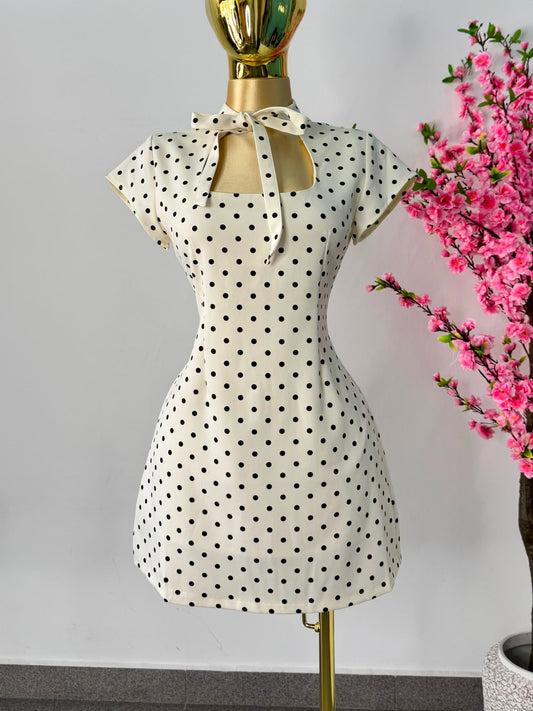 Vestido corto  polka dots
